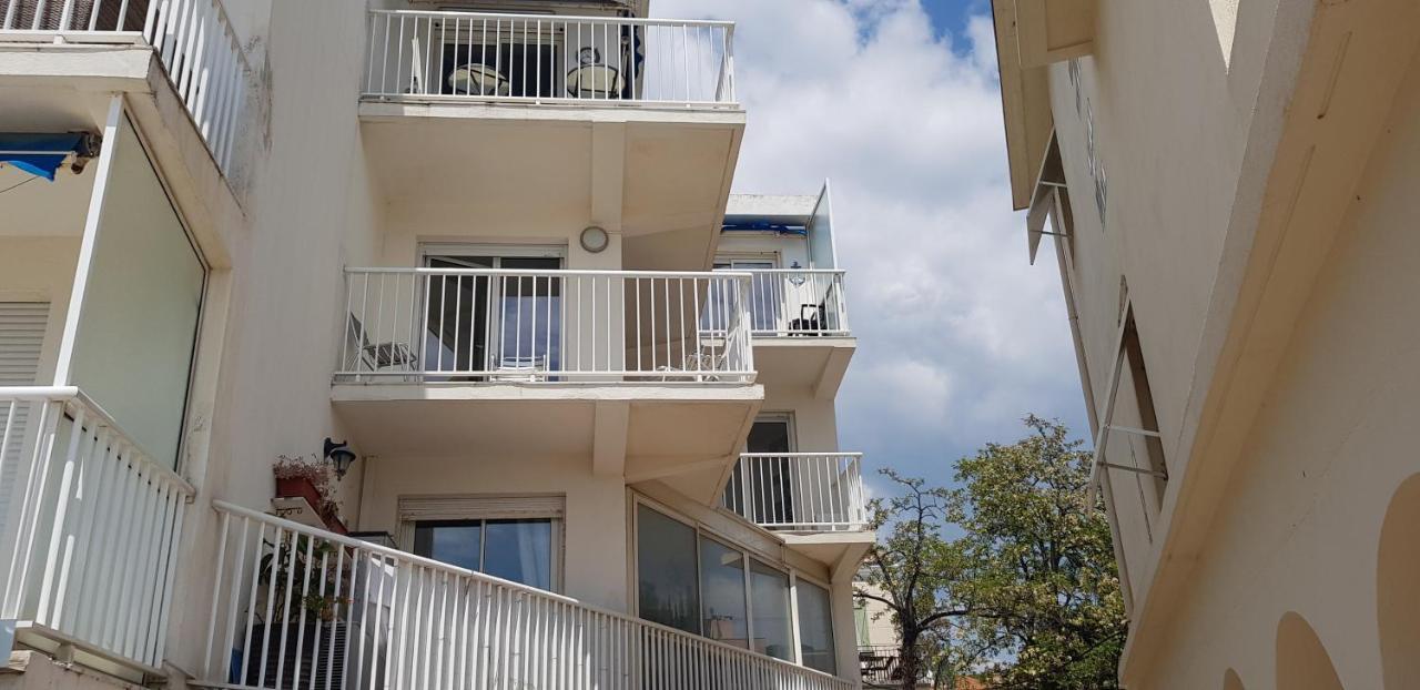 Les Pieds Dans L'O - Appartement 50M2 Front De Mer Saint-Cyr-sur-Mer Esterno foto