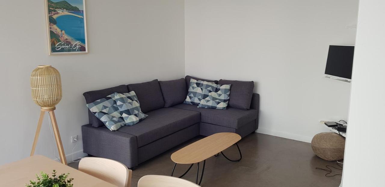 Les Pieds Dans L'O - Appartement 50M2 Front De Mer Saint-Cyr-sur-Mer Esterno foto